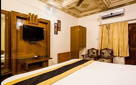 Bharat Niwas Hotel Bikaner